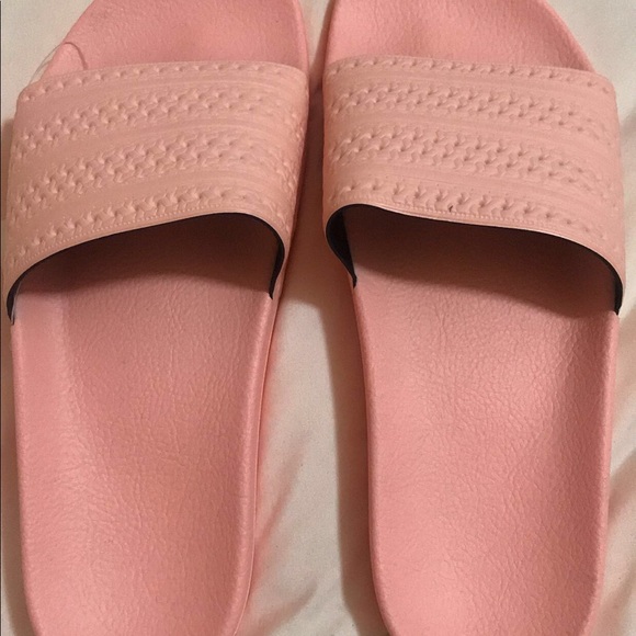 pink sliders adidas